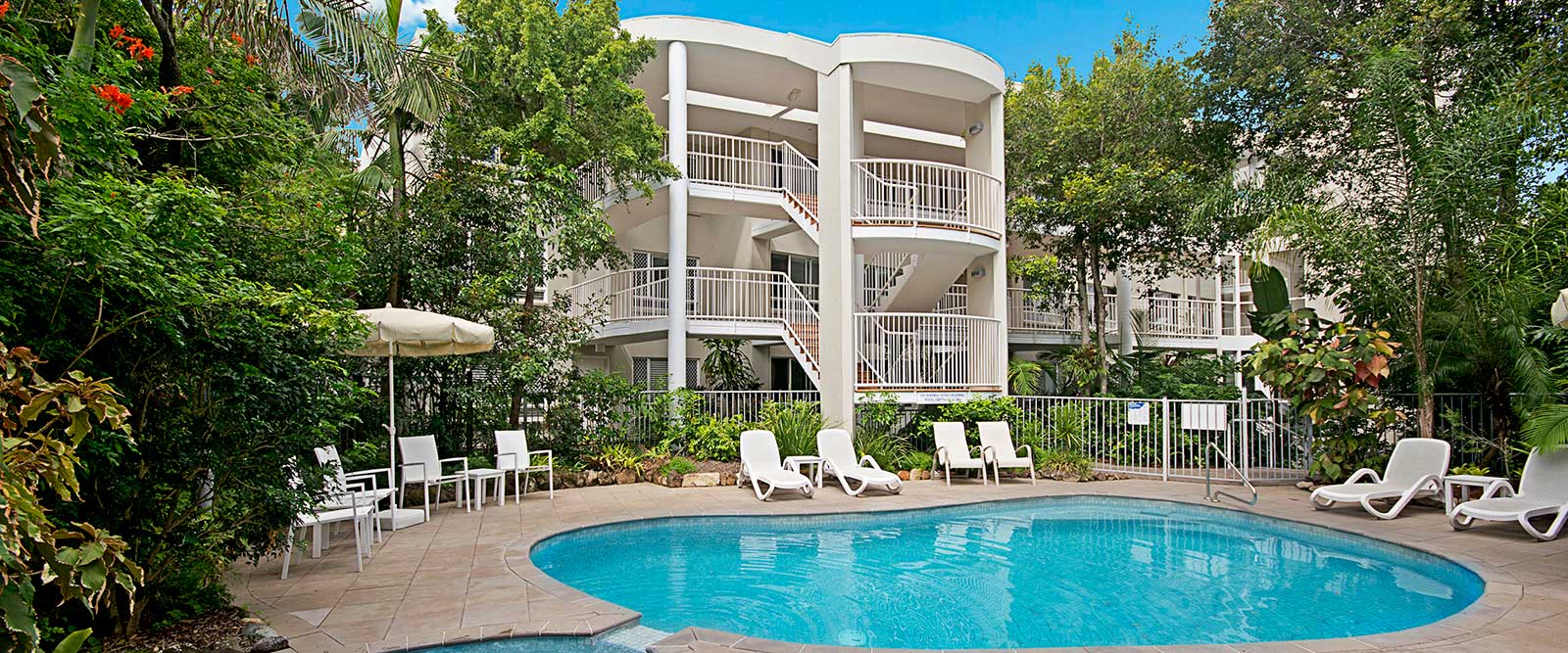 Boutique Sunshine Beach Lifestyle Opportunity